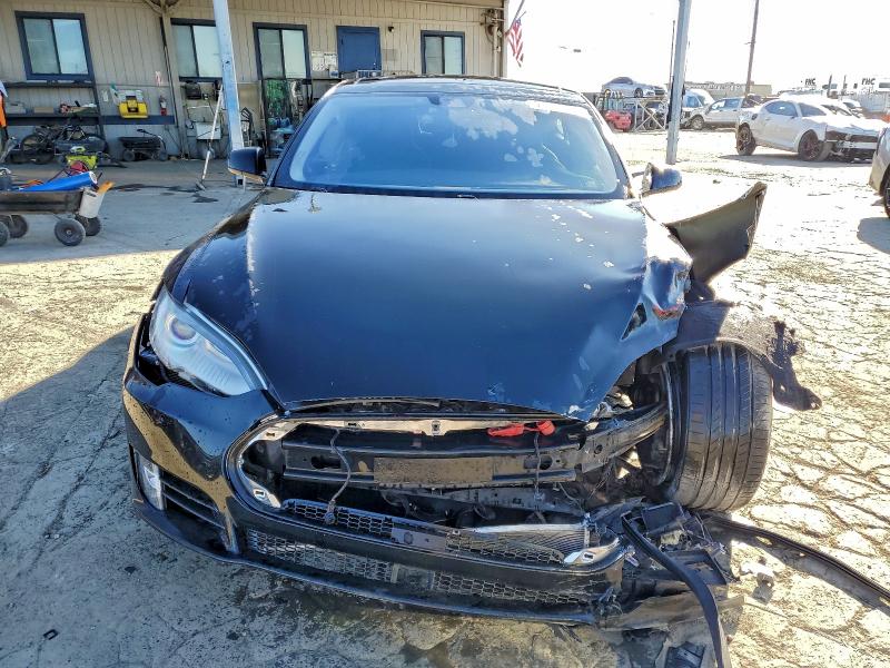 Фото 5 - TESLA MODEL S