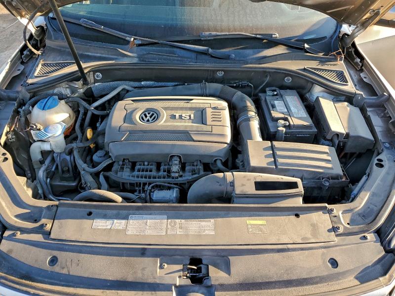 Фото 11 - VOLKSWAGEN PASSAT