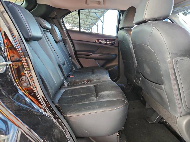 Фото 10 - MITSUBISHI ECLIPSE