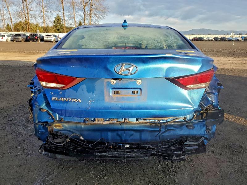 Фото 6 - HYUNDAI ELANTRA