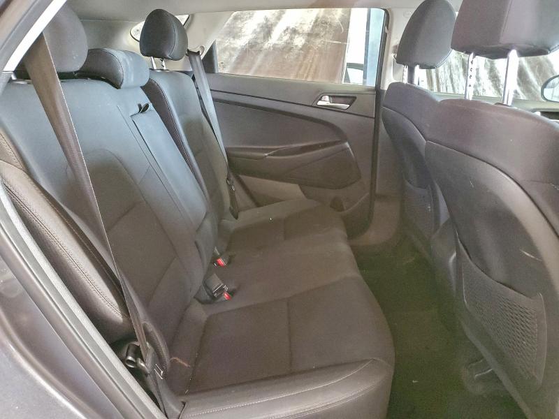 Фото 11 - HYUNDAI TUCSON