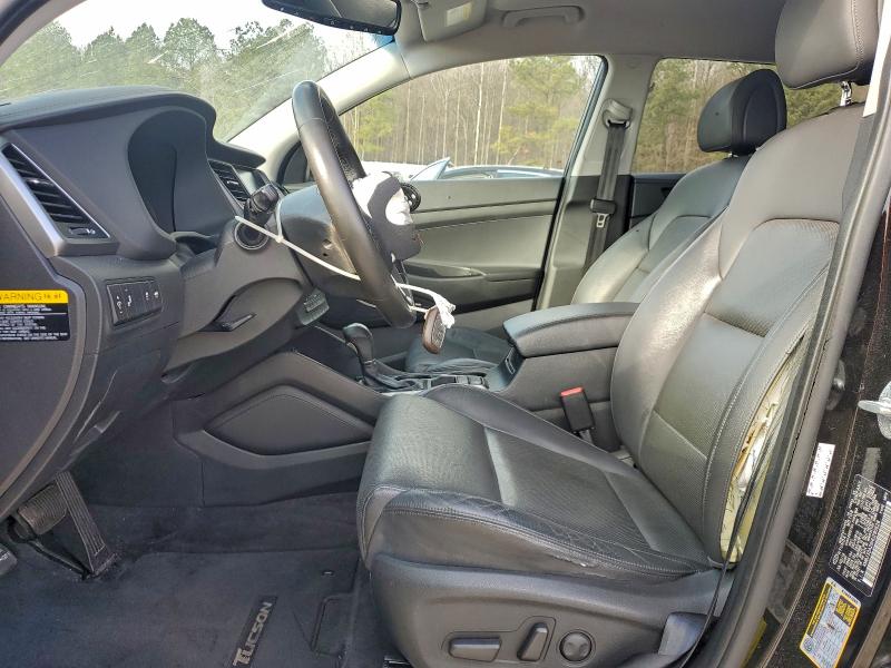 Фото 7 - HYUNDAI TUCSON