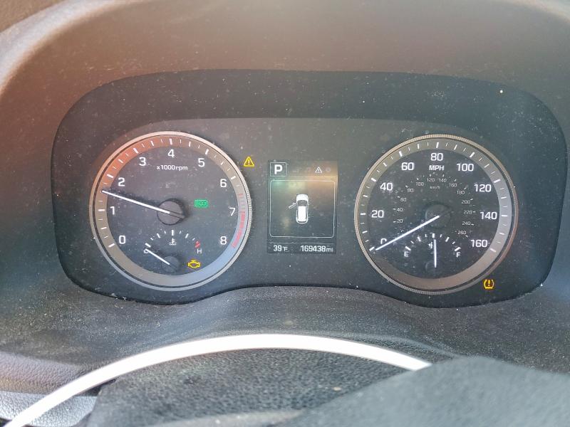 Фото 9 - HYUNDAI TUCSON