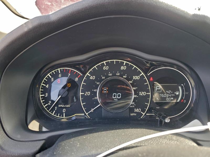 Фото 9 - NISSAN VERSA