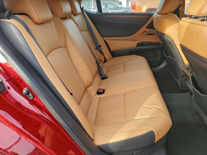 Фото 10 - LEXUS ES300