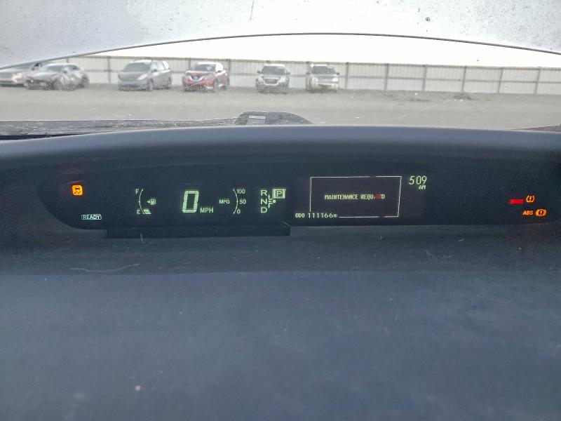 Фото 9 - TOYOTA PRIUS