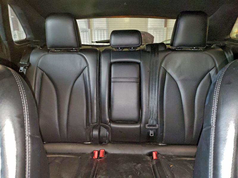 Фото 10 - LINCOLN MKZ