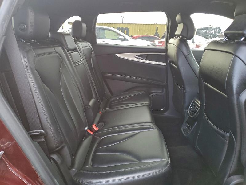 Фото 11 - LINCOLN NAUTILUS