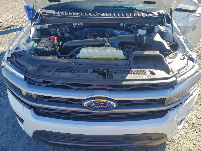 Фото 12 - FORD EXPEDITION