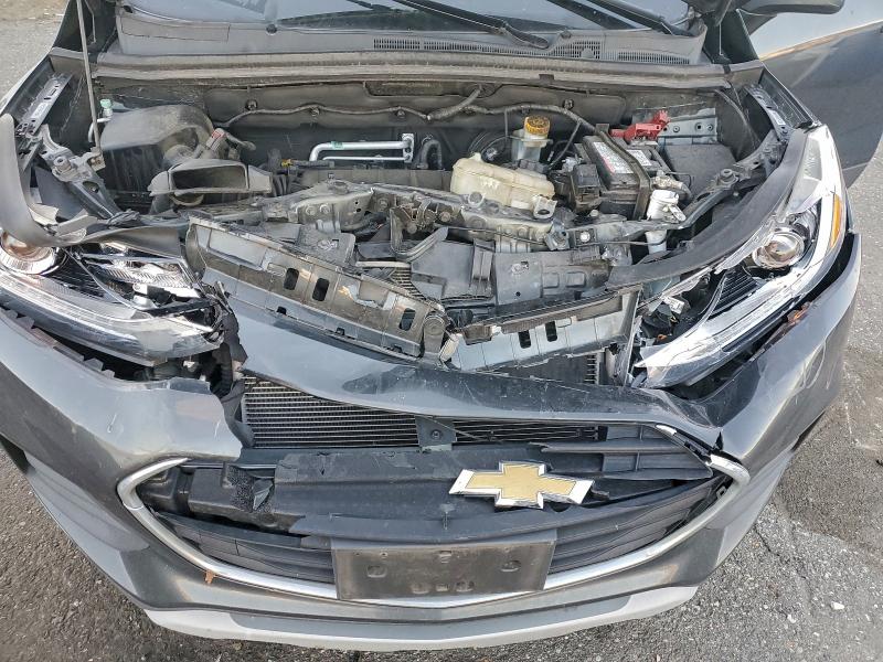 Фото 12 - CHEVROLET TRAX