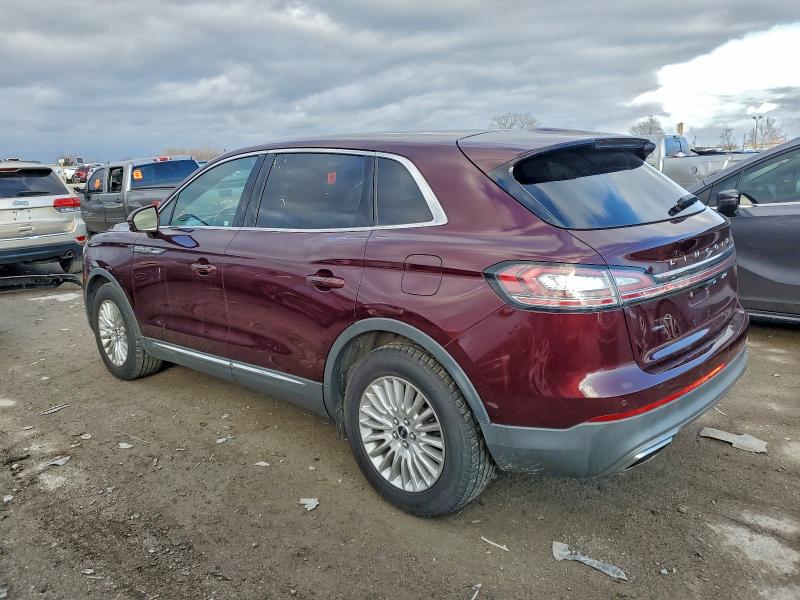 Фото 2 - LINCOLN NAUTILUS