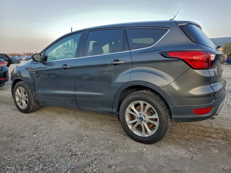 Фото 2 - FORD ESCAPE