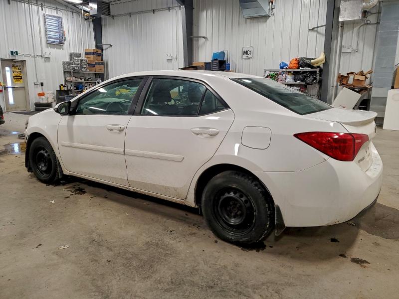 Фото 2 - TOYOTA COROLLA