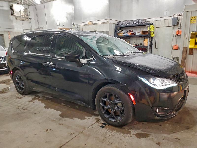 Фото 4 - CHRYSLER PACIFICA