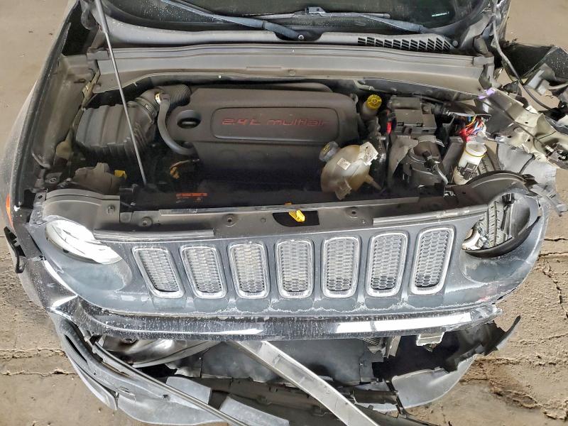 Фото 11 - JEEP RENEGADE