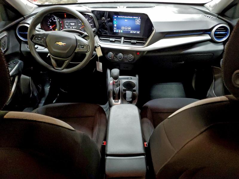 Фото 8 - CHEVROLET TRAX