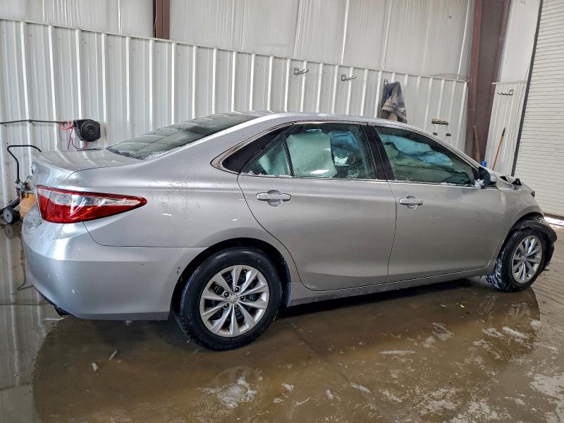 Фото 3 - TOYOTA CAMRY