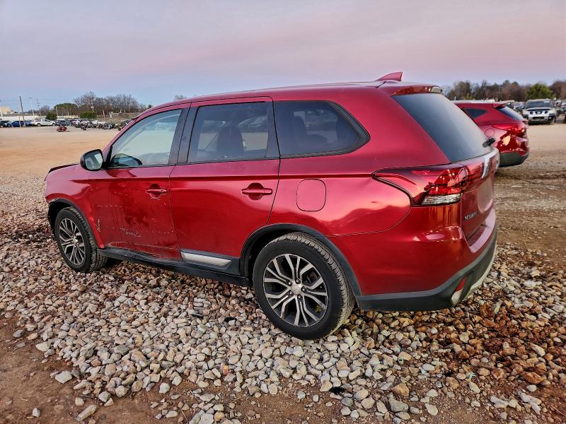 Фото 2 - MITSUBISHI OUTLANDER