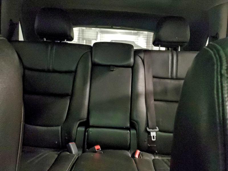 Фото 10 - KIA SORENTO