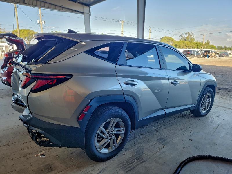 Фото 3 - HYUNDAI TUCSON