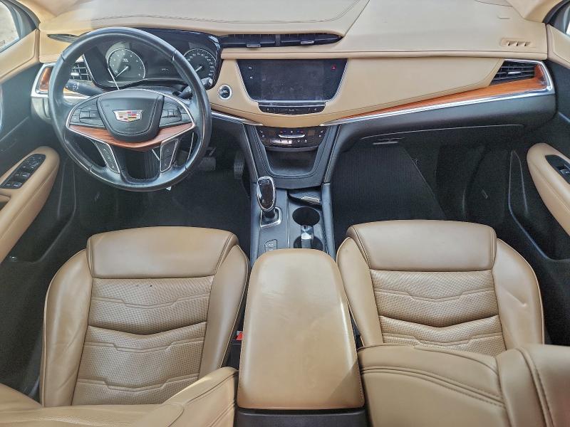 Фото 8 - CADILLAC XT5