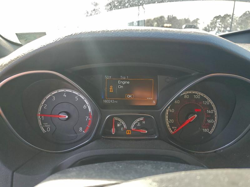 Фото 9 - FORD FOCUS