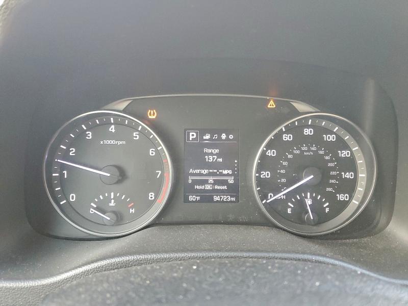 Фото 9 - HYUNDAI ELANTRA