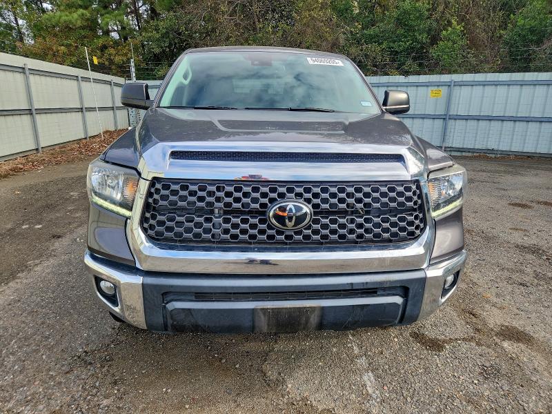 Фото 5 - TOYOTA TUNDRA