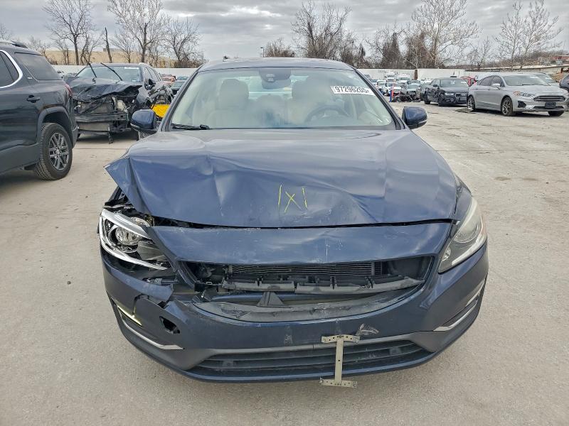 Фото 5 - VOLVO S60