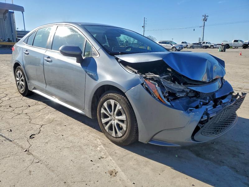 Фото 4 - TOYOTA COROLLA