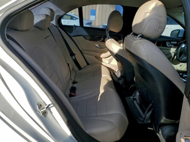 Фото 10 - MERCEDES-BENZ C-CLASS