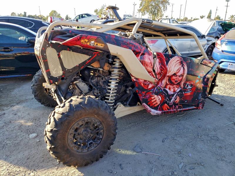 CAN-AM MAVERICK 2021