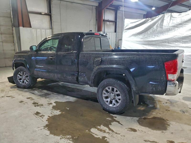 Фото 2 - TOYOTA TACOMA