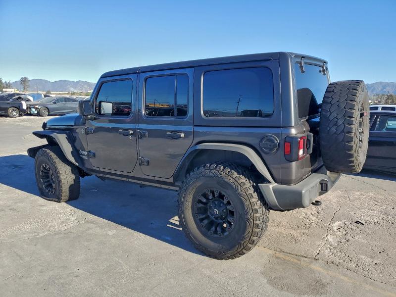 Фото 2 - JEEP WRANGLER