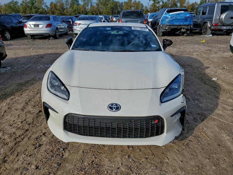 TOYOTA GR 86 PREM 2025 VIN JF1ZNBE17S8751953