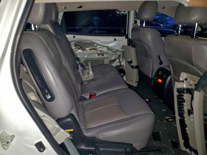 Фото 11 - NISSAN PATHFINDER