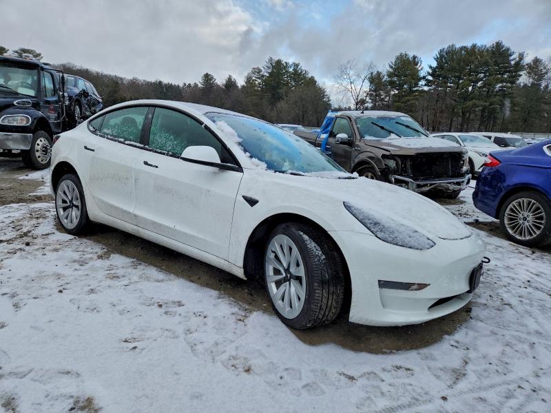 Фото 4 - TESLA MODEL 3