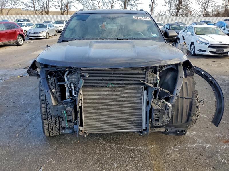 Фото 5 - FORD EXPLORER