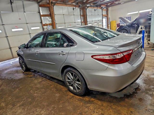 Фото 2 - TOYOTA CAMRY