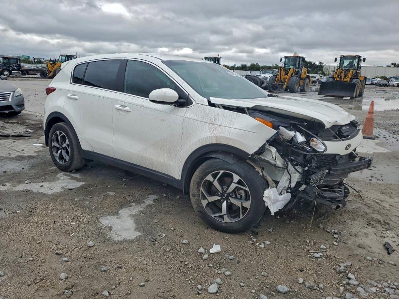 Фото 4 - KIA SPORTAGE