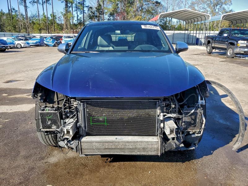 AUDI SQ5 2018 VIN WA1C4AFY1J2115906