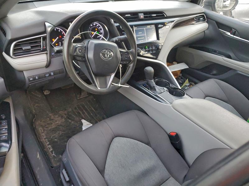 Фото 8 - TOYOTA CAMRY