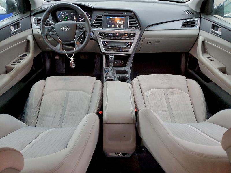 Фото 8 - HYUNDAI SONATA