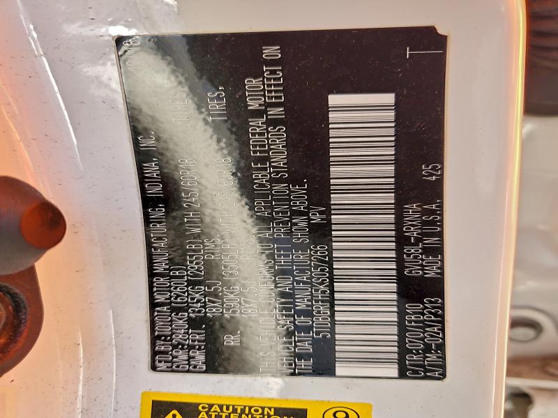 Фото 13 - TOYOTA HIGHLANDER