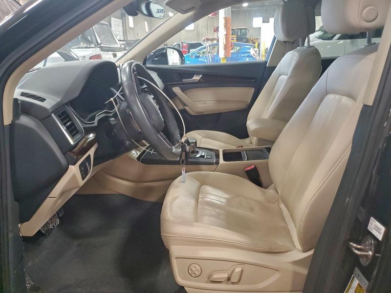 Фото 7 - AUDI Q5