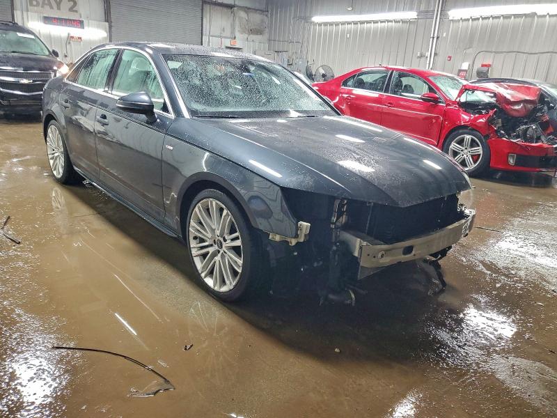 Фото 4 - AUDI A4