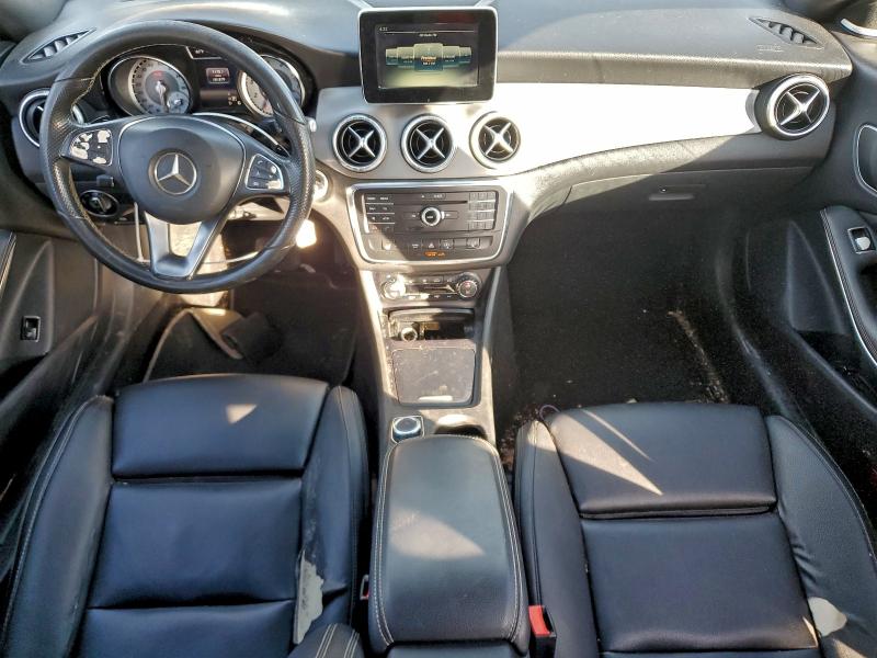 Фото 8 - MERCEDES-BENZ CLA-CLASS