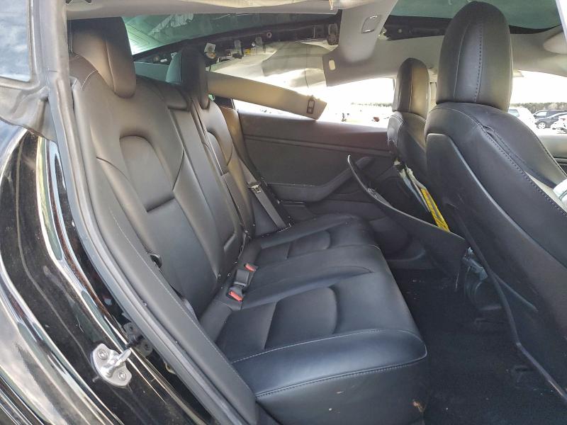 Фото 10 - TESLA MODEL 3