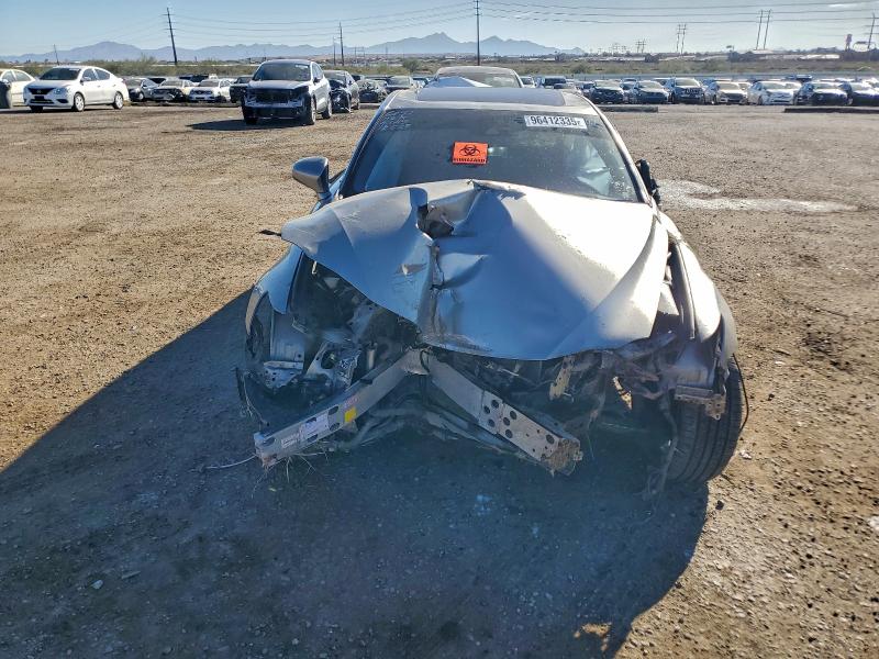 Фото 5 - LEXUS IS