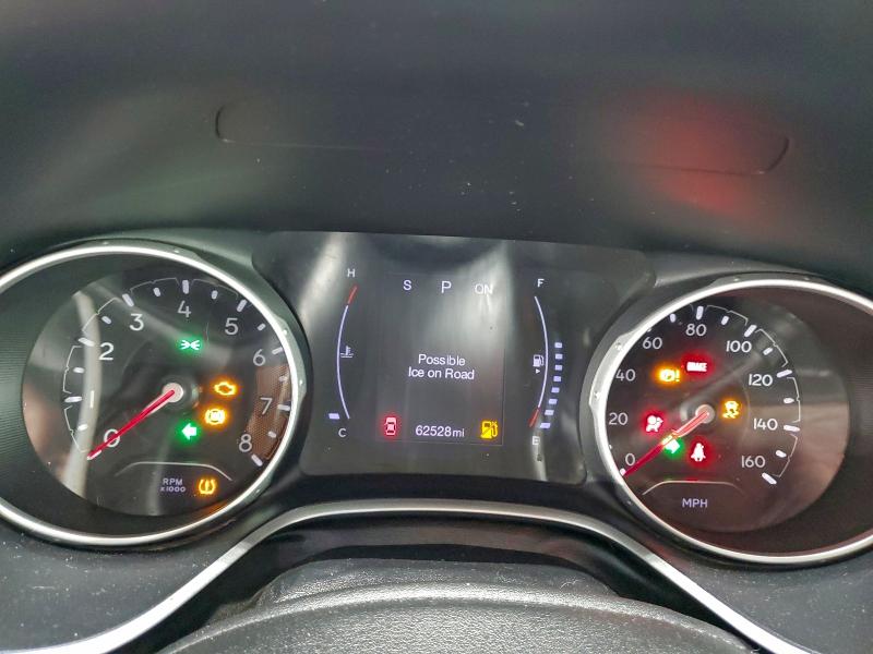 Фото 9 - JEEP COMPASS